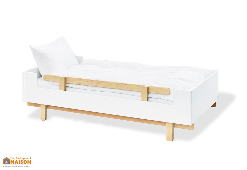 Chambre Pour Enfant Avec Lit Evolutif Commode Armoire Boks Pinolino