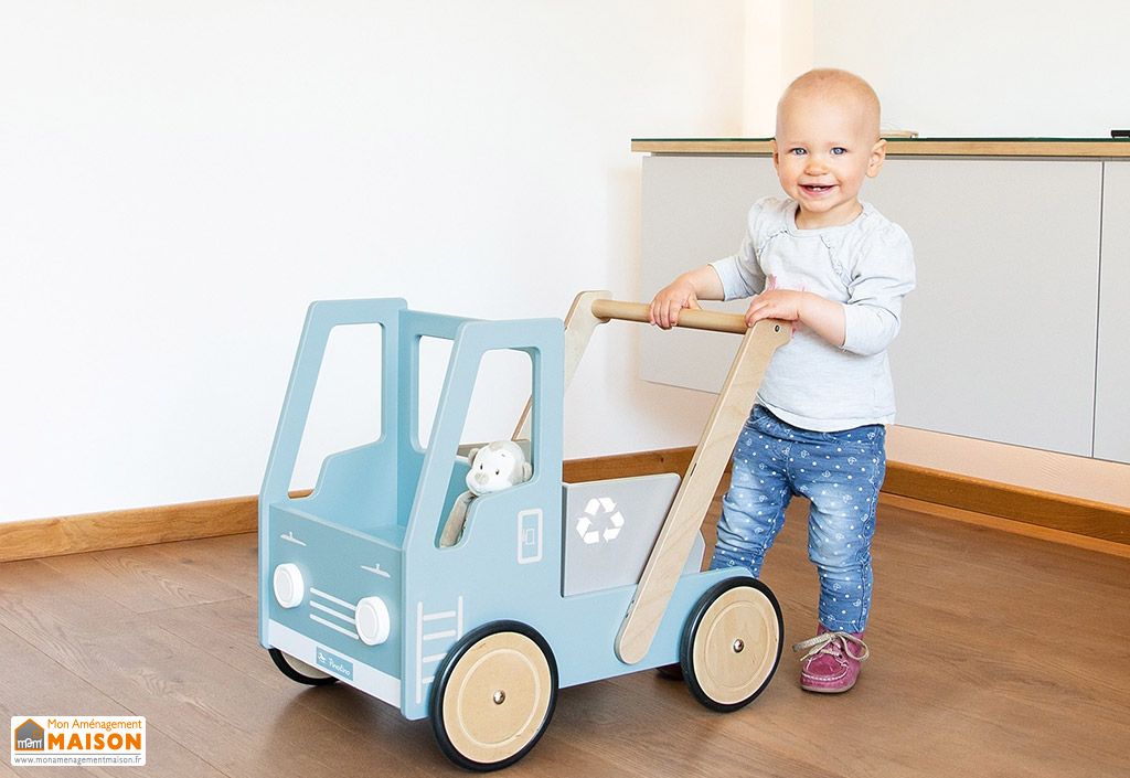 Chariot De Marche En Bois Trotteur Bebe Camion Bleu Fred Pinolino