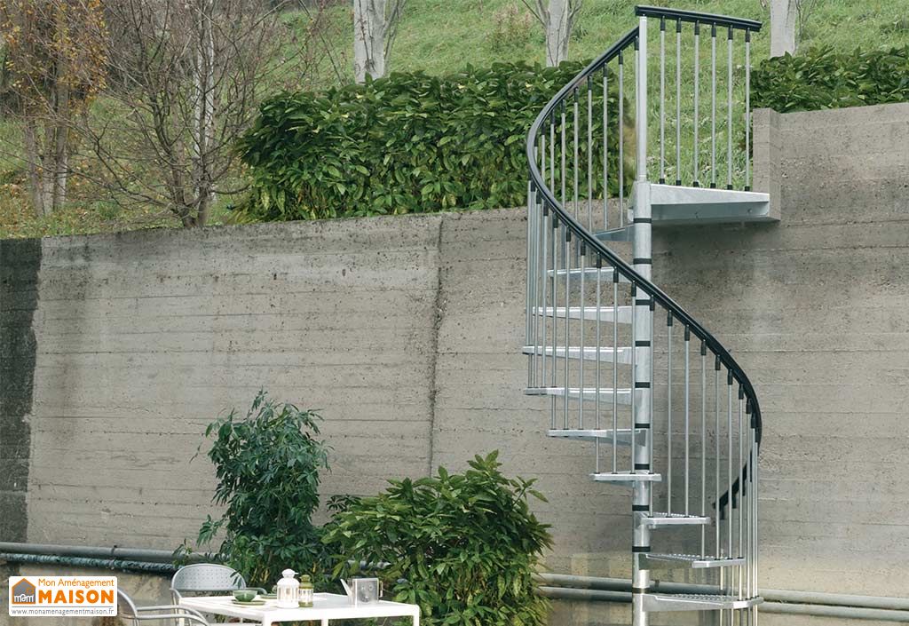 Escalier Colimaçon Extérieur en Acier Galvanisé Civik Zink ...