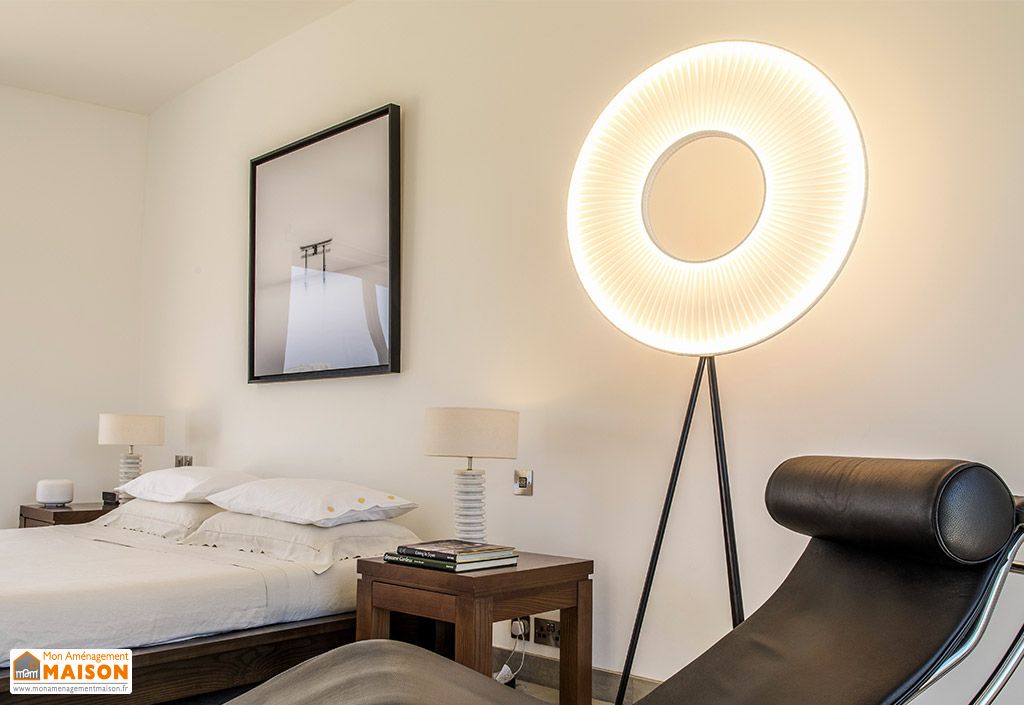 Lampadaire Led En Metal Avec Abat Jour En Ruban Iris Dix Heures Dix