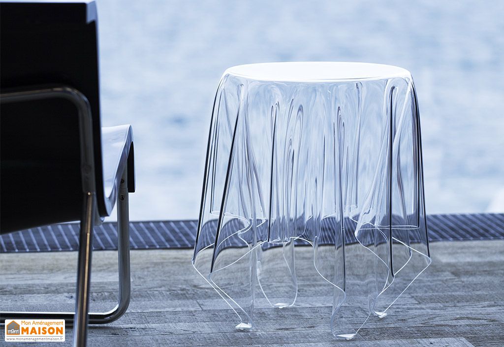 Table d'Appoint en Acrylique Illusion Clear Ø 32 x 44 cm ...