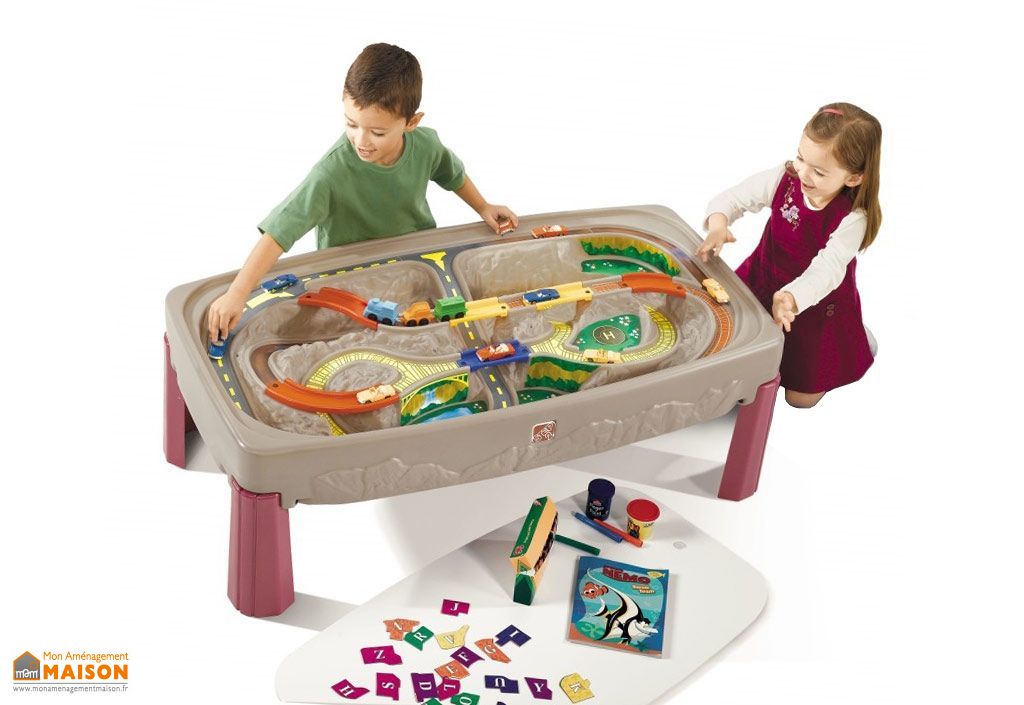 Table 2 En 1 Pour Enfants Circuit De Train Et Surface Tableau Blanc Step2