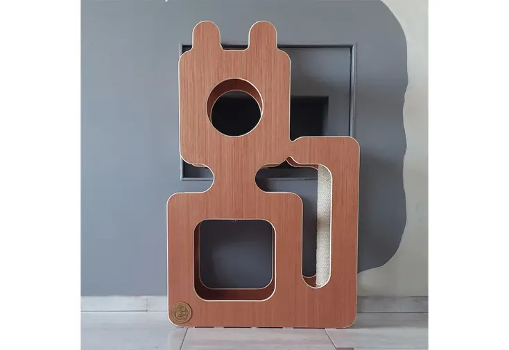 Arbre à chat en bois design 70 x 110 cm - Le Chat Assis