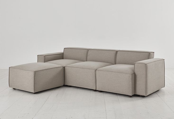 Canapé modulable 3 places en tissu et bois massif Pumice – 162 x 254 cm