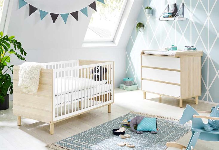 Chambre bébé complète en bois : lit évolutif, commode à langer, armoire – Flow