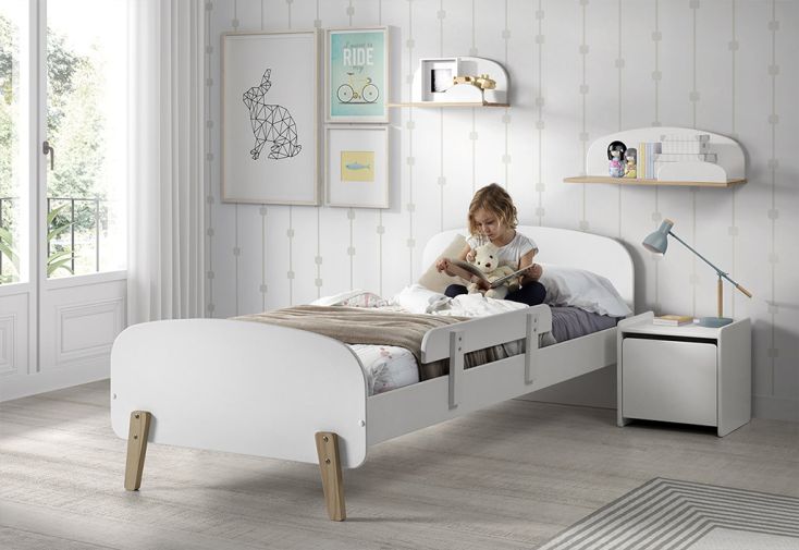 Chambre pour enfant en bois lit + chevet + 2 étagères + coffre à jouet