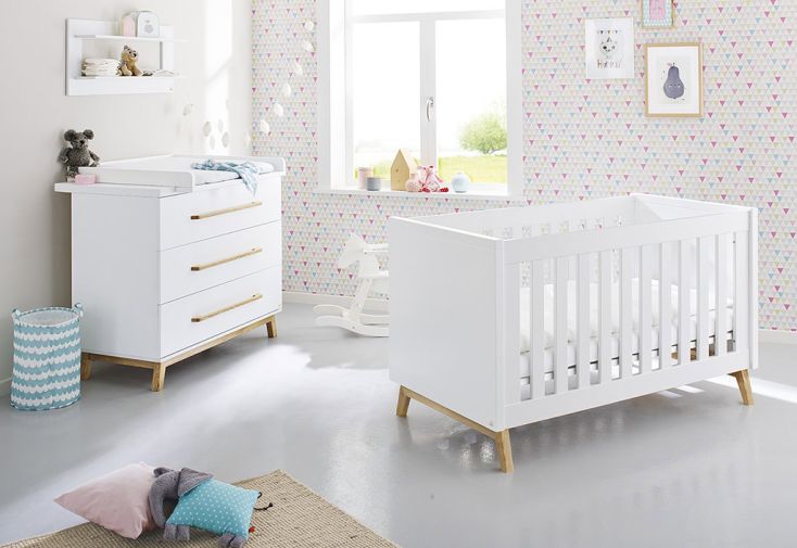Chambre en bois évolutive bébé enfant : lit, commode à langer – Riva