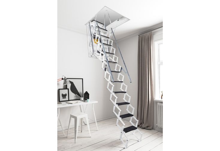 Escalier escamotable aluminium motorisé + télécommande – 270 à 300 cm