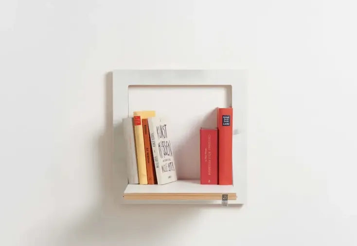 Étagère murale design en bois Vallunaraju Fläpps - 40 x 40 cm