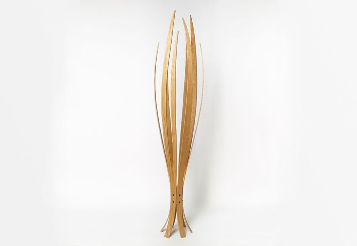 Lampadaire Design en Bois Iris