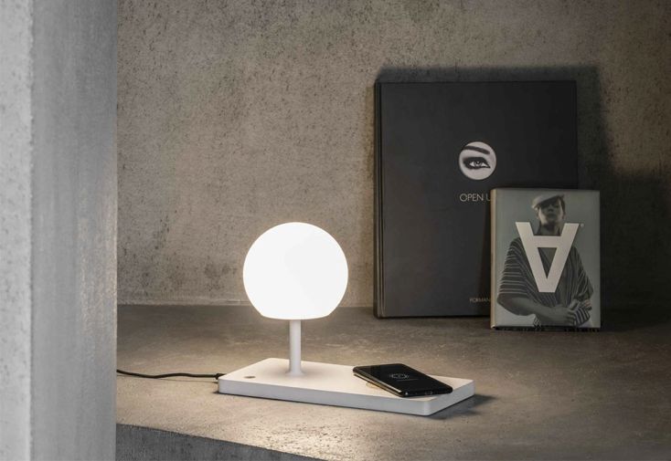 Lampe à poser LED avec chargeur de téléphone sans fil - Niko