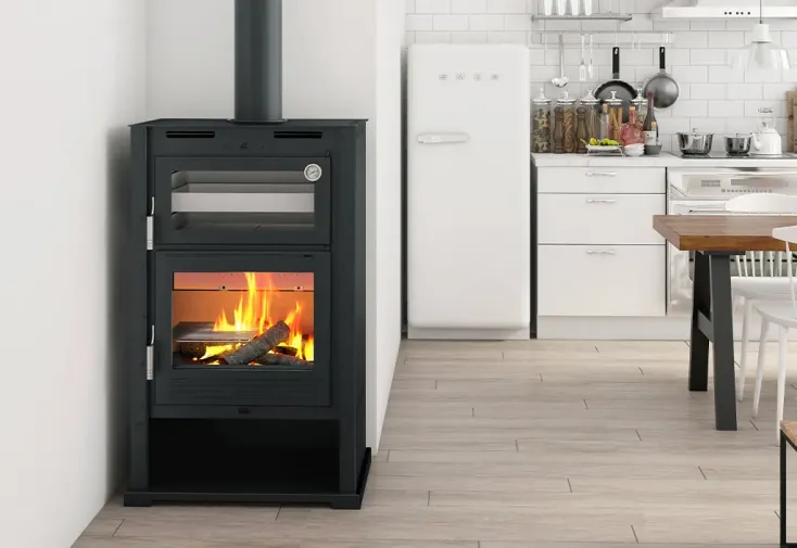 Poêle à bois double combustion vermiculite 9,5 kW + four - M-107 T