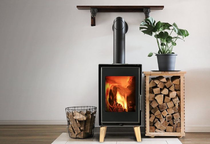 Poêle à bois sur pieds en acier double combustion Jacob – 4,8 kW 