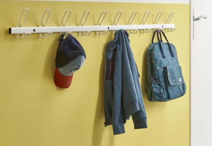 Porte-manteaux 10 patères en acier – 145 cm