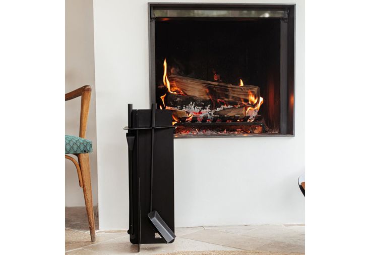 Serviteur de cheminée en acier Moderne : balayette, pince, pelle