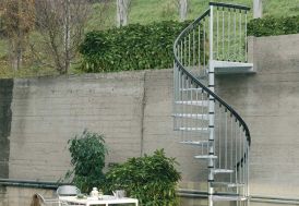 Escalier extérieur en colimaçon acier galvanisé 120, 140 ou 160 cm