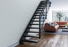 escalier suspendu avec limon latéral sur mesure en métal