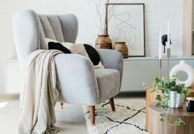 fauteuil Holly dans un intérieur moderne et épuré