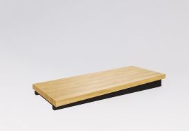 marche en bois massif pour limon suspendu escalier sur mesure