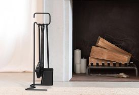 Serviteur de cheminée en acier