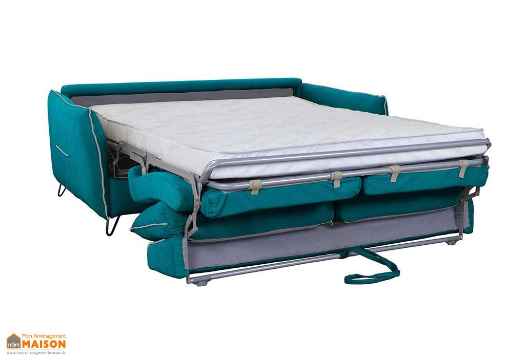 Promo Canapé Convertible 3 Places Collins chez Conforama
