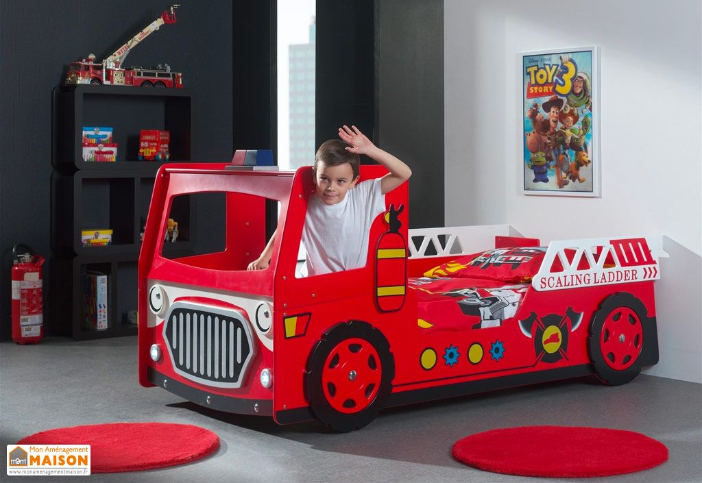Lit enfant design camion pompier rouge 205x94,5x103cm Lit pour enfants avec  sommier à lattes inclus