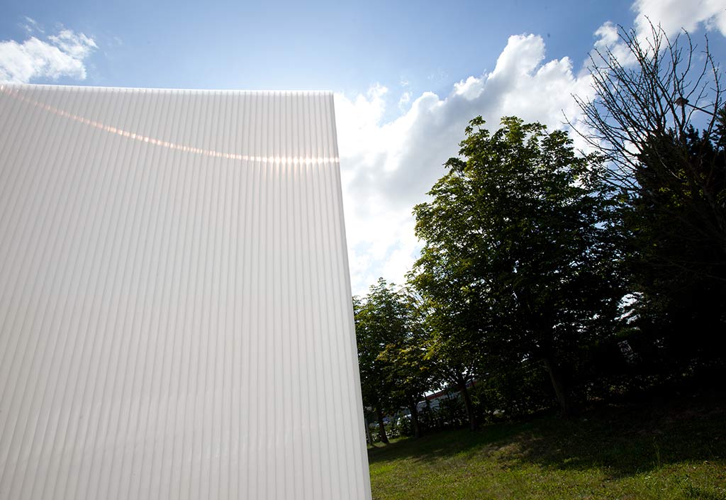 Plaque polycarbonate alvéolaire transparent et opaque 32 mm - 1,25 x 4 m