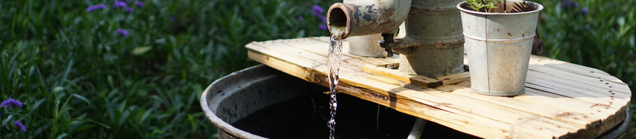 Récupérateur d'eau de pluie.